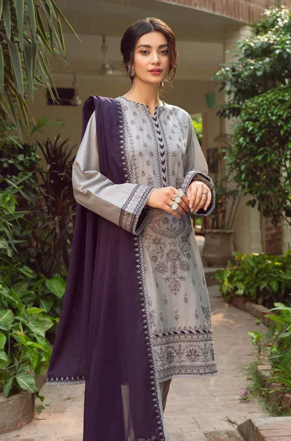 Jazmin 3pc Lawn Full emb With Ready to Wear Dupatta